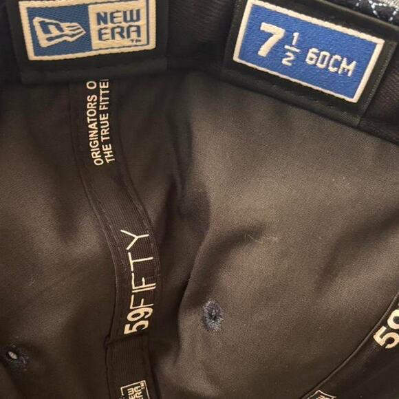 Chicago White Sox fitted hat size 7 1/2 embroidered design - Picture 7 of 7